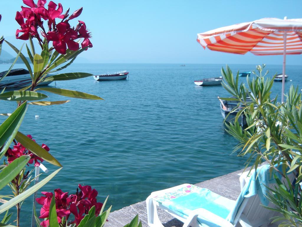 'By The Lake' Apartments Ohrid Phòng bức ảnh